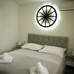 Old Town 特罗吉尔