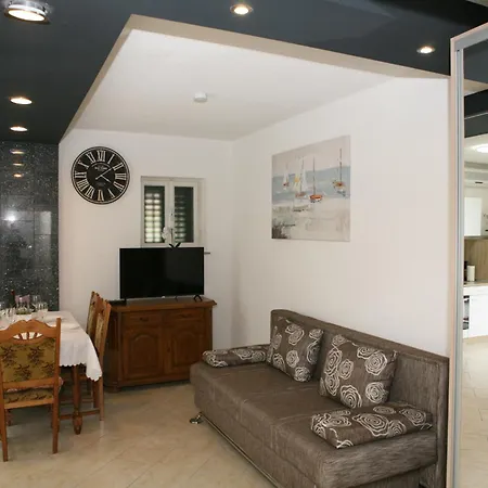 Apartment Old Town *