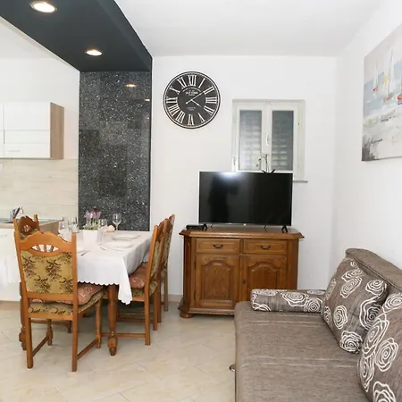 Apartment Old Town *